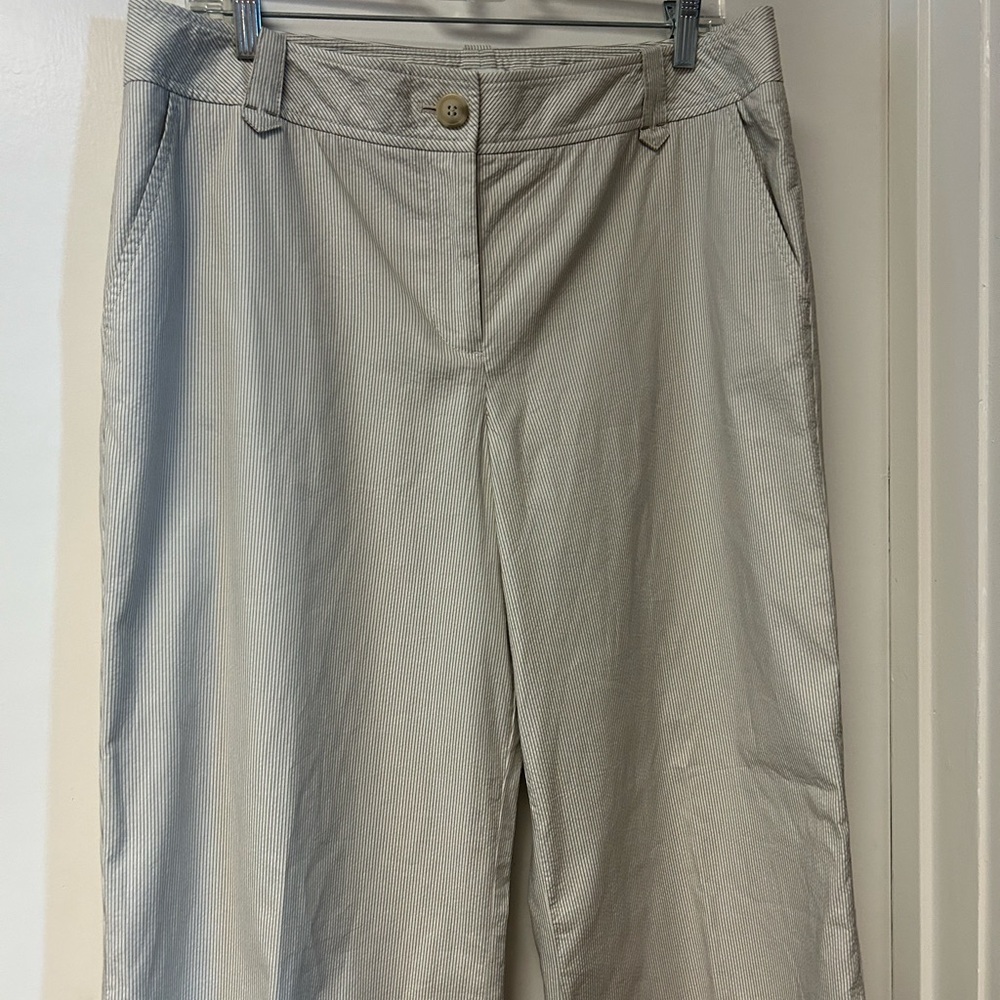LOFT Anne Taylor Lined cream fine pin-strip pants with a flare hem and pockets - Picture 2 of 8